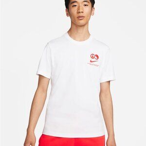 Men's XL White Classic Crew Neck Ying and Yang Short Sleeve Shirt - Nike